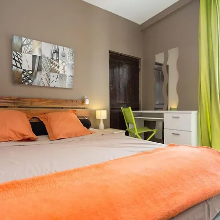 3p Vieux-nice Au Niveau Des Toits Apartment *